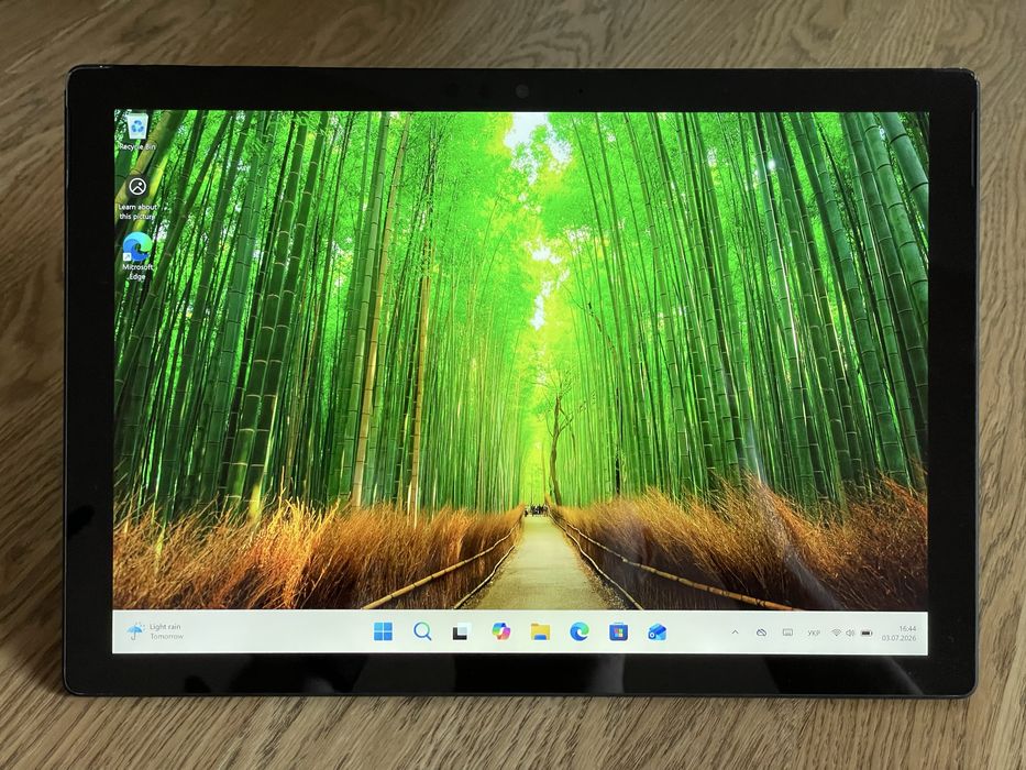 Microsoft Surface Pro 6 i5 8Gb 256Gb SSD +Windows ліцензія активований