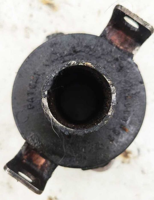 направляющая втулка выжимного Skoda Felicia Favorit Forman 1.3