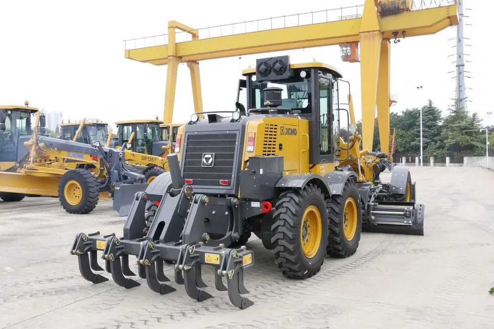 Równiarka drogowa XCMG GR135T  11 ton