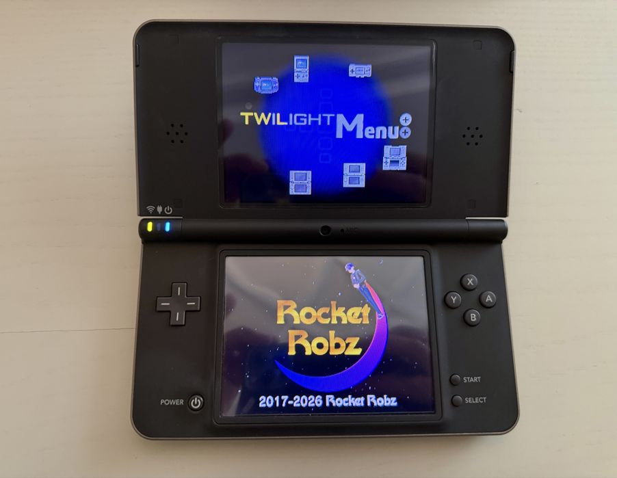 nintendo dsi - купити приставки - Ціна на OLX.ua