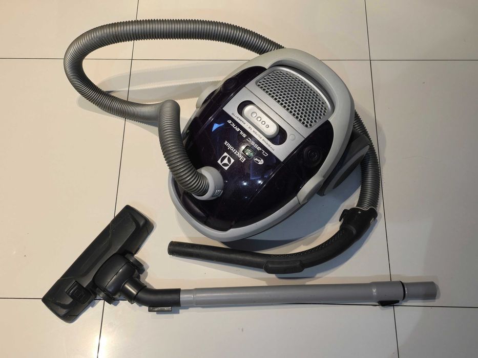 Odkurzacz Electrolux Classic Silence + nowe worki