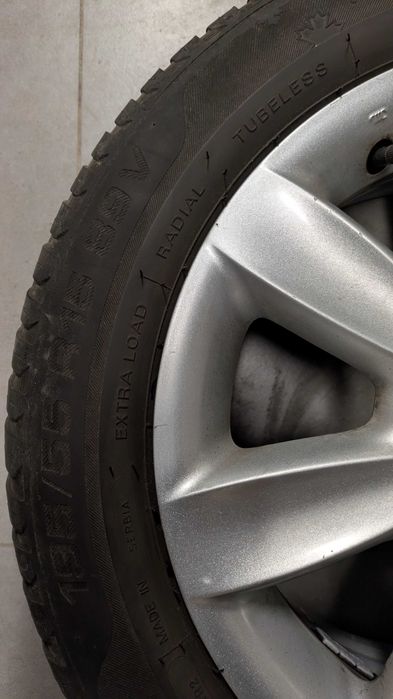 Opony wielosezonowe 195/55 R.15