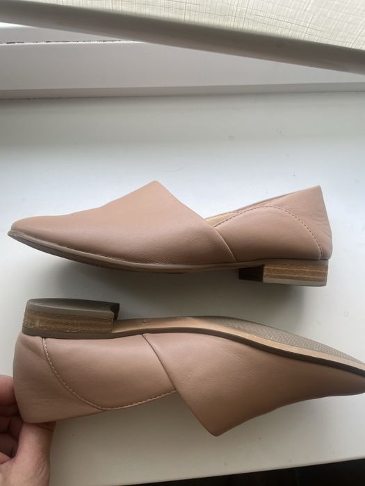 Балетки, туфлі Clarks