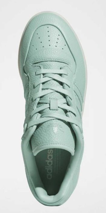 Adidas Rivalry em couro
