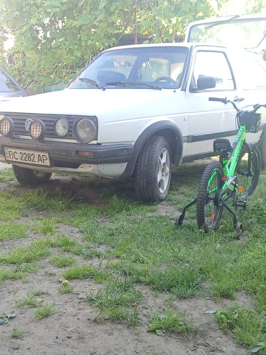Гольф 2  находу  хіба акум