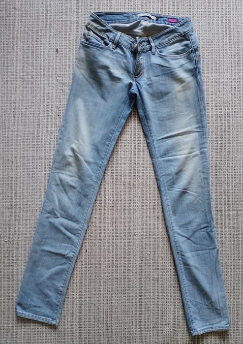 Calças salsa e guess + casaco zara