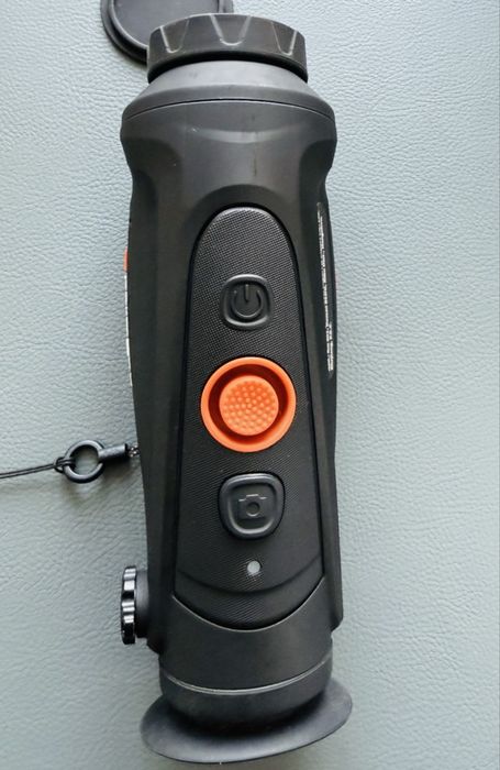 Продаю тепловізійний монокуляр ThermTec Cyclops 335