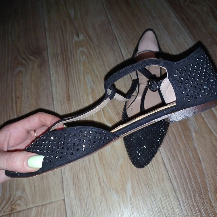 Босоніжки Балетки