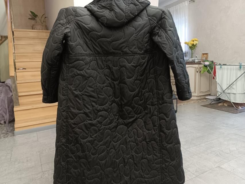 Пальто, плащ з капюшоном