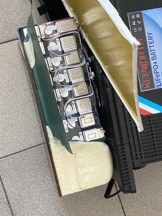 Ремонт аккумуляторів lifepo4 liion 12v 24v 48v