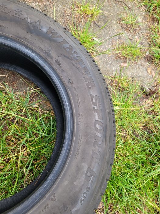 Opony zimowe firmy dunlop do SUV