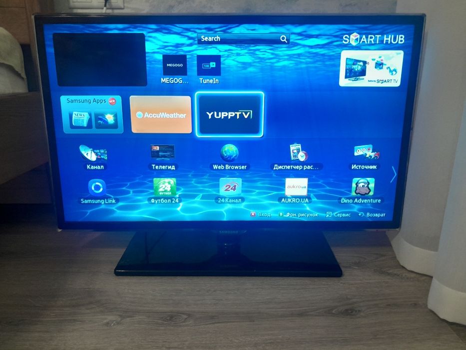 Продам LED телевизор Самсунг UE32ES5507V