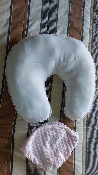 Nursing Pillow426579456510535683