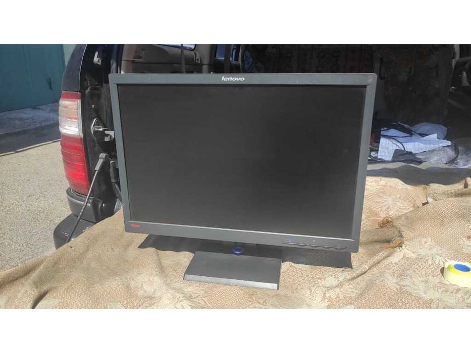 Монитор у доброму стані