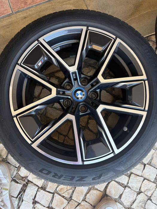 Jantes Bmw I4 18”