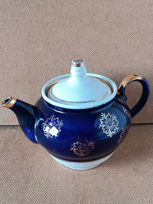 Порцеляновий заварник чайник синій кобальтовий позолота Городниця СССР