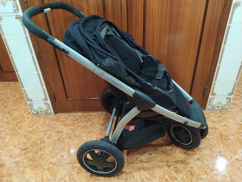 Carrinho de bebé passeio Maxi-Cosi Mura Plus carro cozinha quarto apartamento vivenda escritório gabinete.