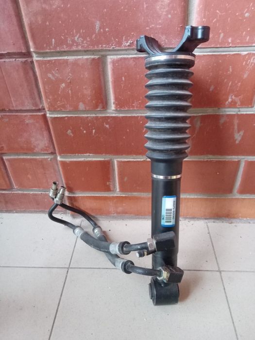 Toyota prado амортизатор поворота