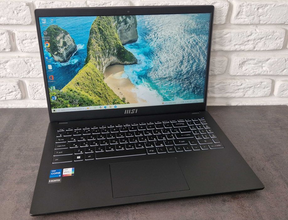 Ноутбук MSI Modern 15 B12M / i5-1235U/16/512