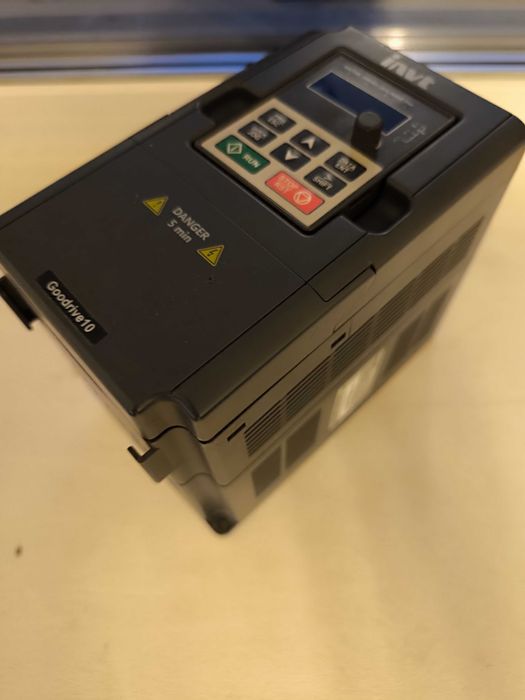 Перетворювач частоти INVT GD10-2R2G-4-B