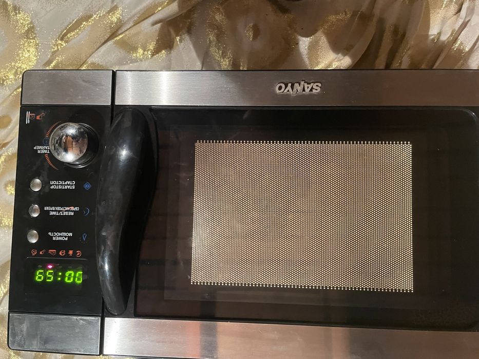 Продам микроволвку sonyo