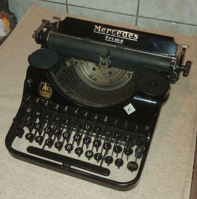Mercedes Prima (1939–1940) – sprawna maszyna do pisania. Unikat  !!!