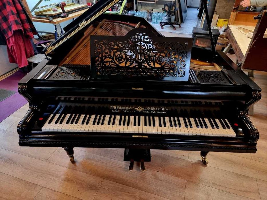 Fortepian J.M. Schweighofer Sohne in Wien 225cm 1885r CZARNY PÓŁMAT