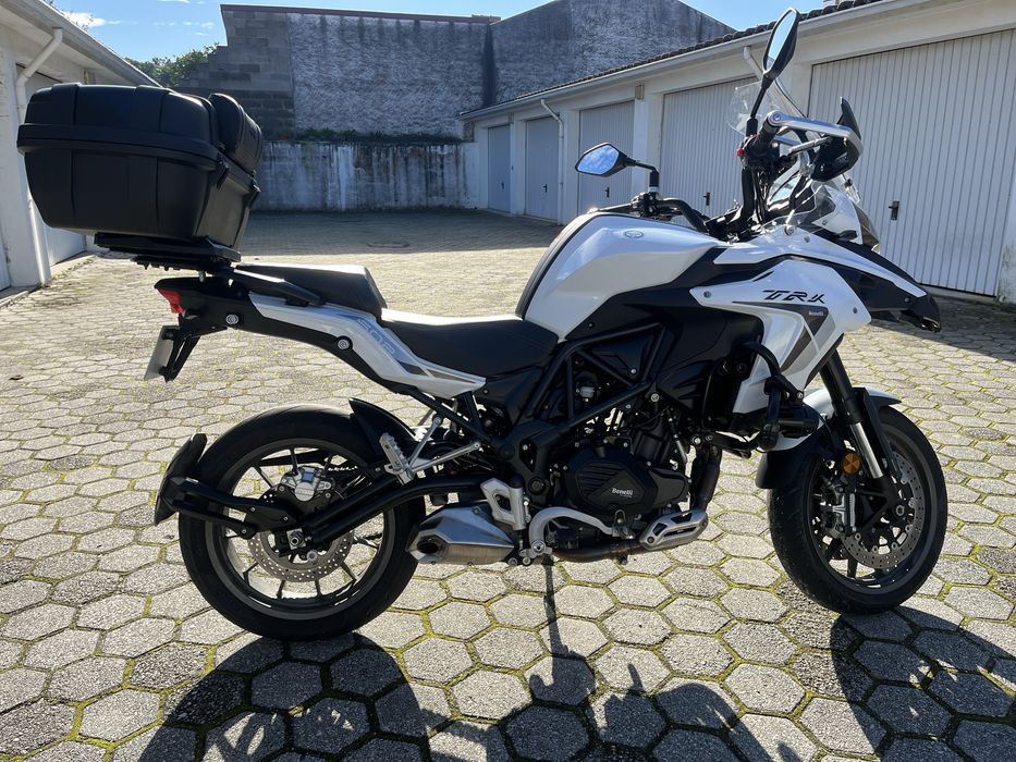 Benelli TRK 502 - Bem Estimada!