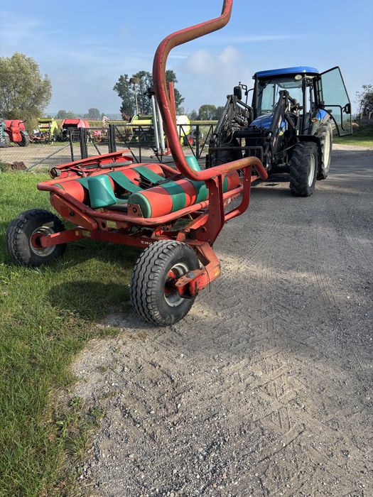 Owijarka samozaładowcza Kverneland