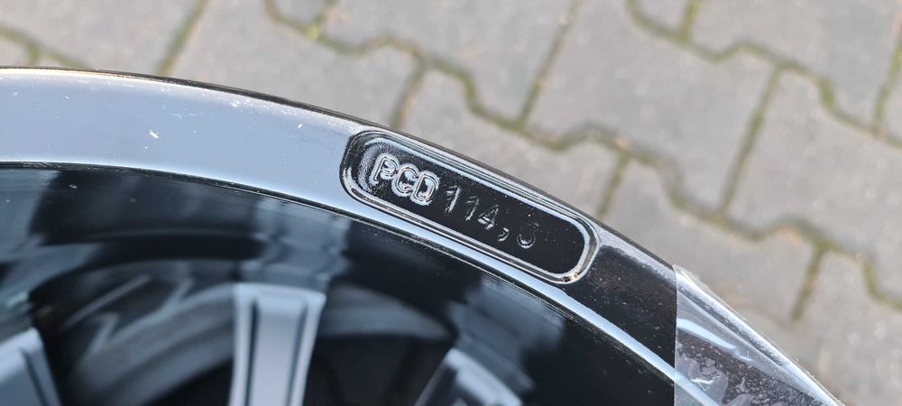 Felgi aluminiowe Dezent 19" 5x114,3 8,5J ET40 Mazda Kia Dacia Honda