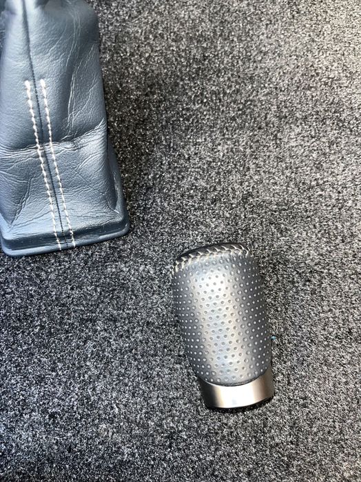 Кожух и ручка кпп Lexus GS лексус разборка тойота toyota