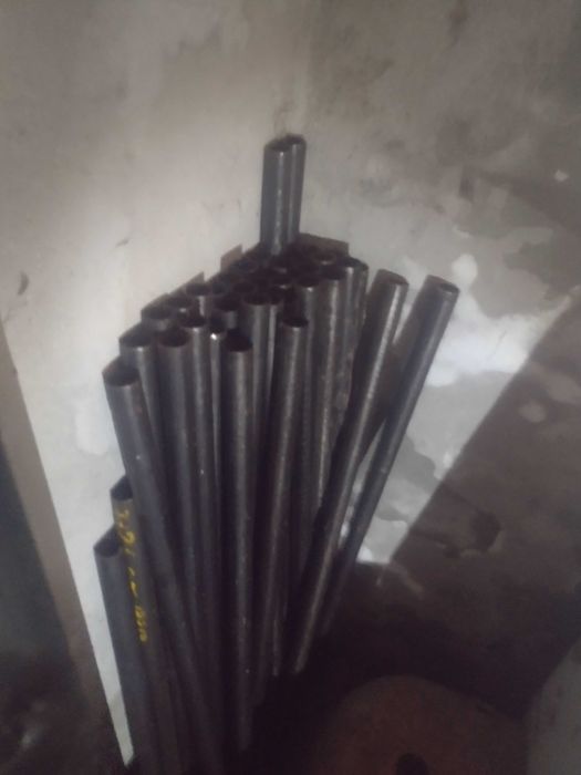 Tubos metal, tamanhos diversos