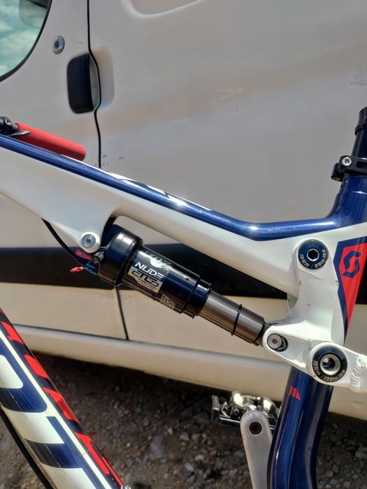 Scott Spark 710 Carbono (Tam. M) – Suspensão Total (27.5
