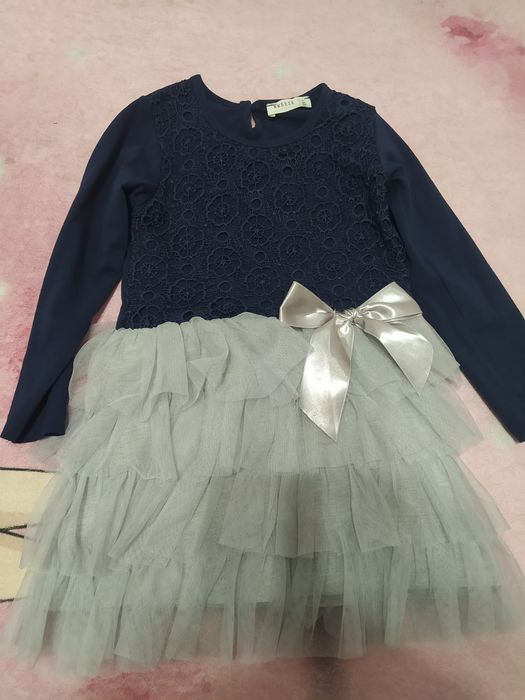 Elegancka sukienka roz. 104