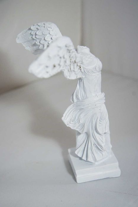 Estatueta deusa Nike