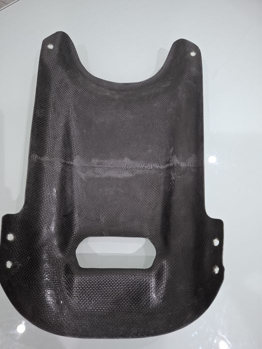 Capô trx 450 carbono