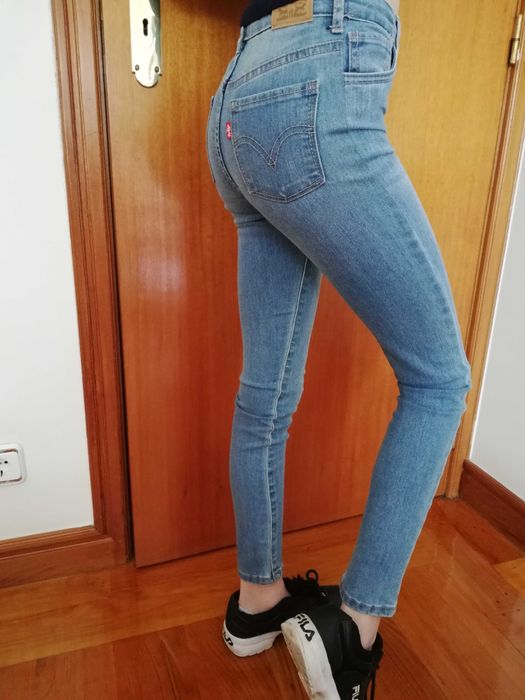 Calcas de ganga Levis menina 10 anos