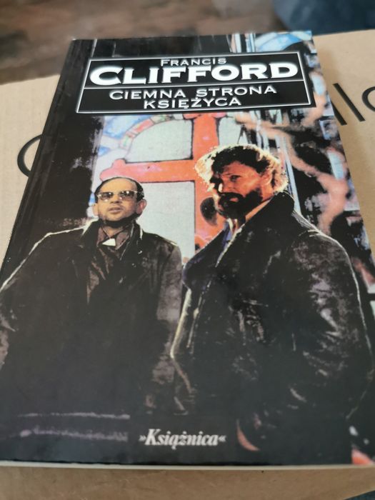 Ciemna strona księżyca Francis Clifford