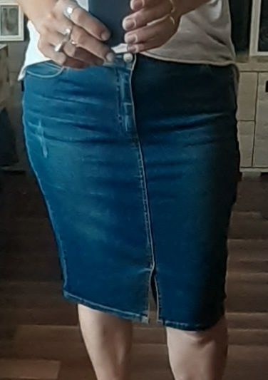 Spódnica rozmiar L/XL