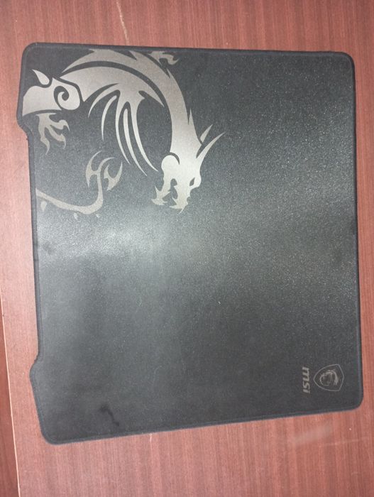Компьютерный коврик msi