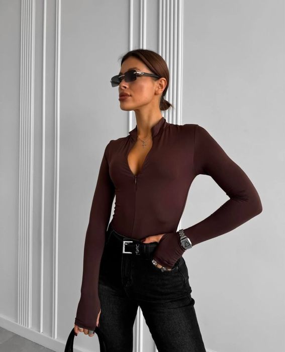 Боді на довгий рукав жіноче біле з розміром для пальця