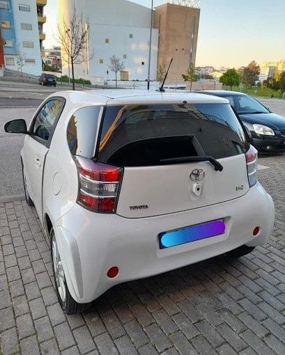 VENDE-SE – TOYOTA iQ 2009 AUTOMÁTICO 

Se você procura um carro c