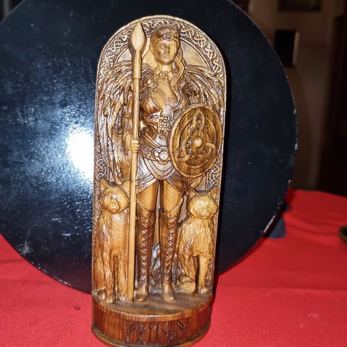 Фрея ручная работа