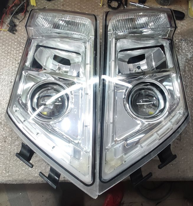 Фари на Volvo FH 13 з новими лінзами Biled, гарантія 2роки!!