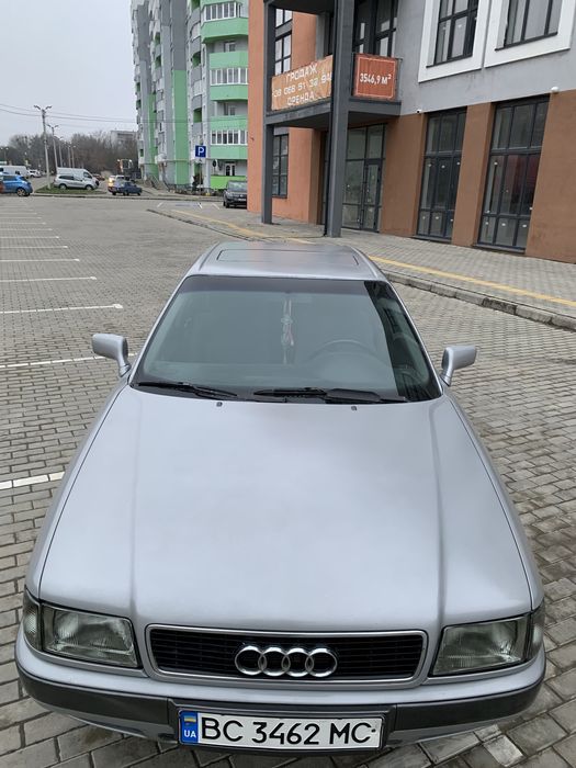 Ауді 80 b4 1993.