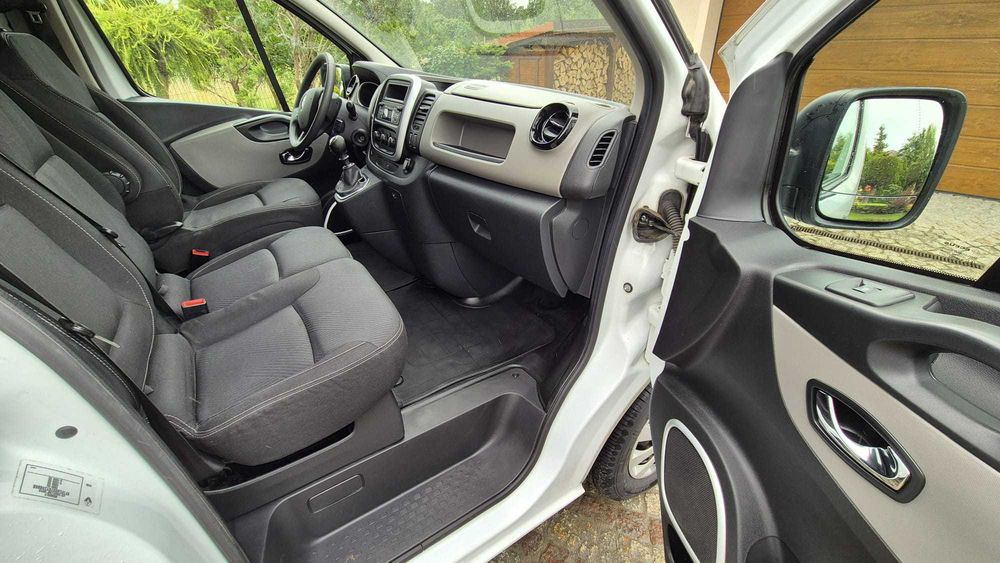 Renault Trafic Furgon Pack