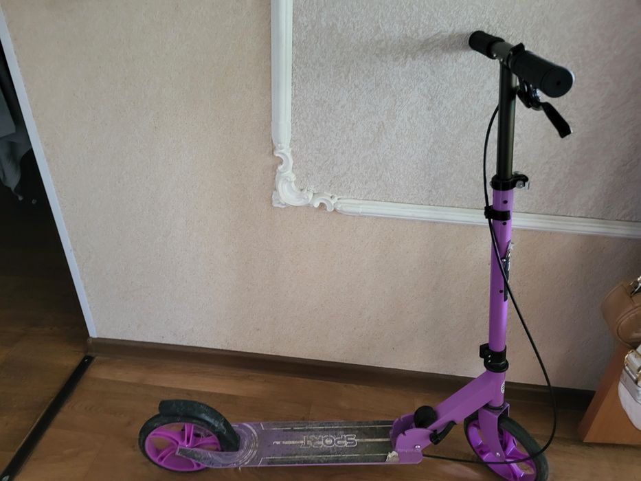 Продам дитячий самокат