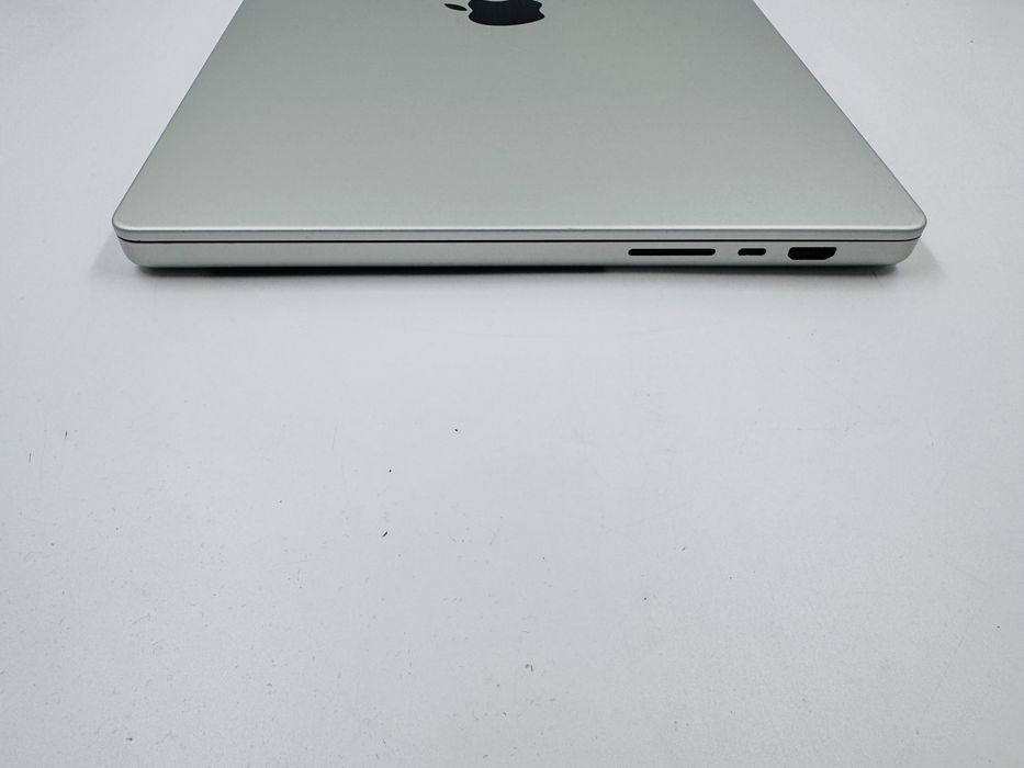 Apple MacBook Pro 16 2021 M1 Pro 10/16 Core 32GB RAM 1TB SSD Silver IL7666