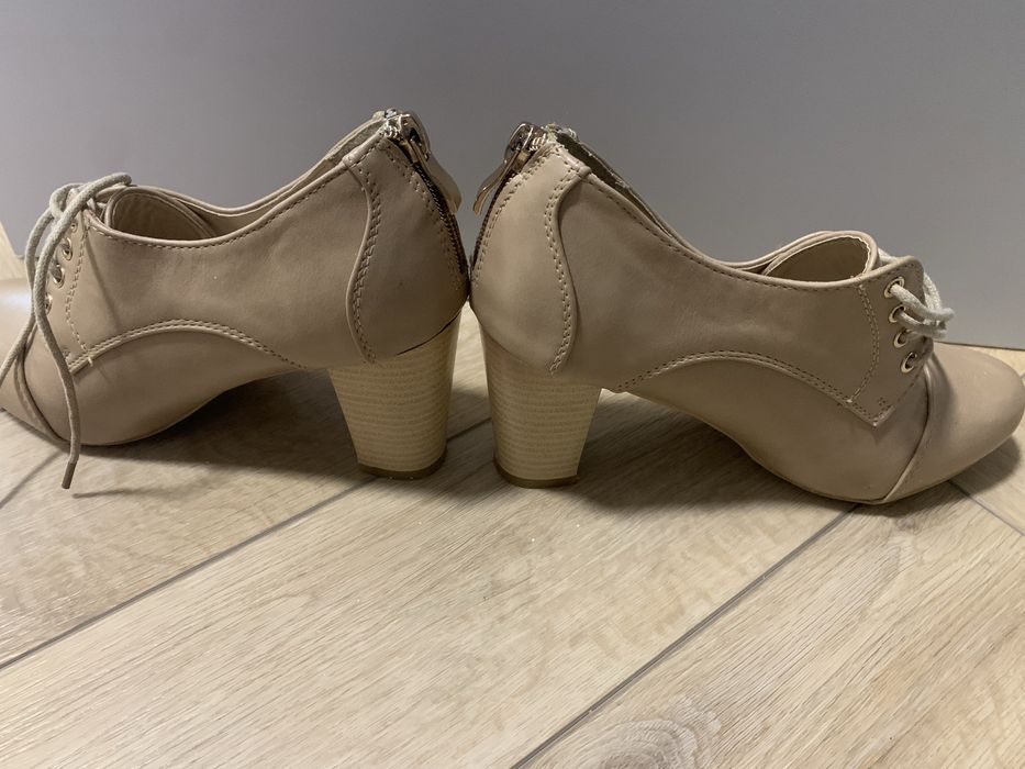 Botki buty damskie beżowe 37