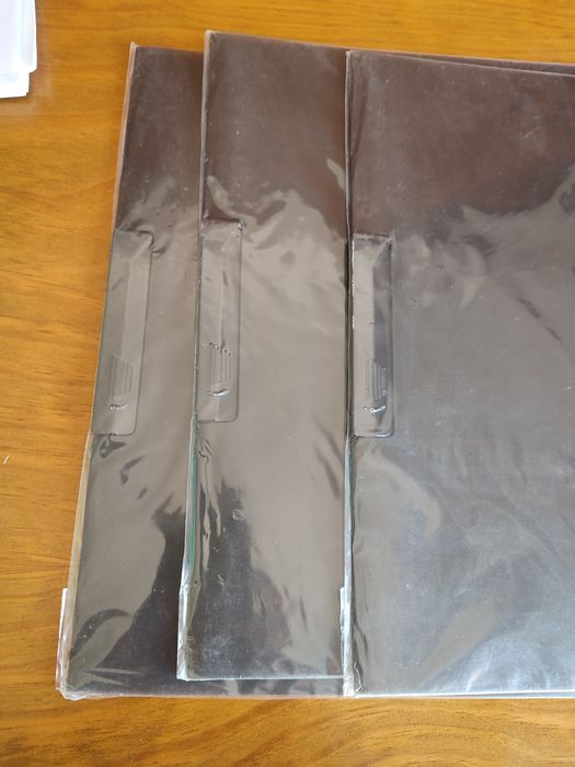 Três pastas para projetos novas